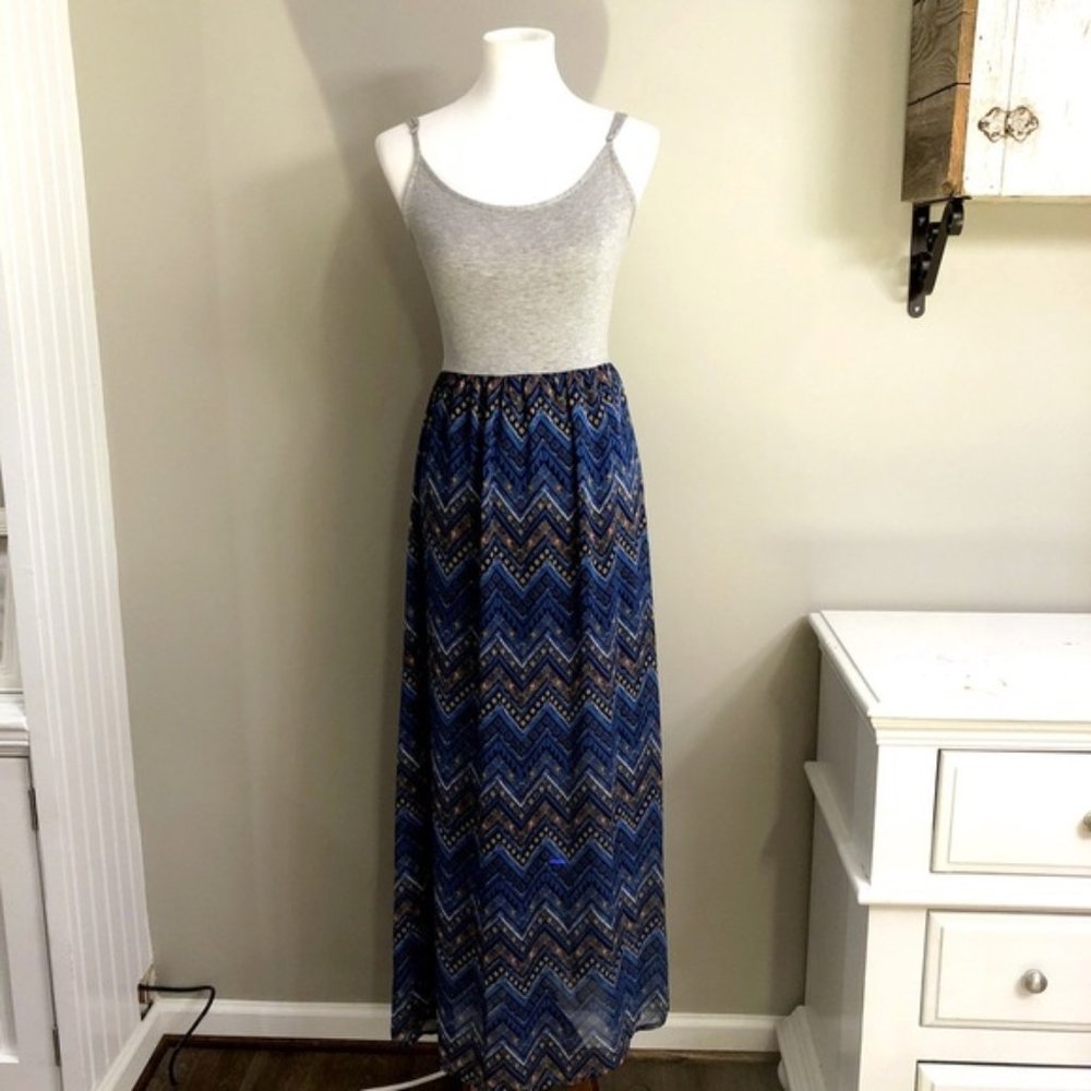 Forever 21 gray/blue tank maxi dress size M